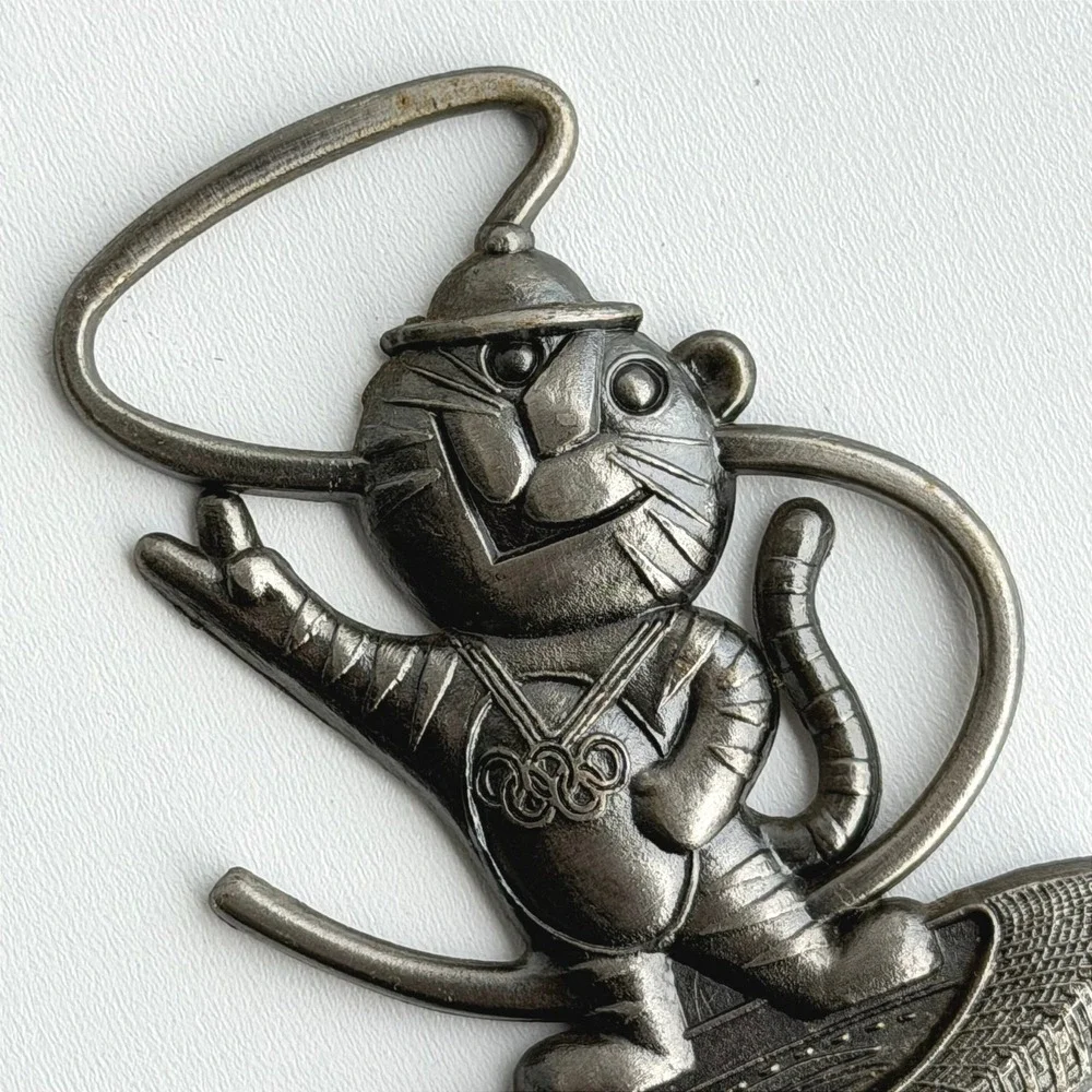 Vintage 1988 Seoul Olympics Decorative Figural Metal Tiger Bottle Opener